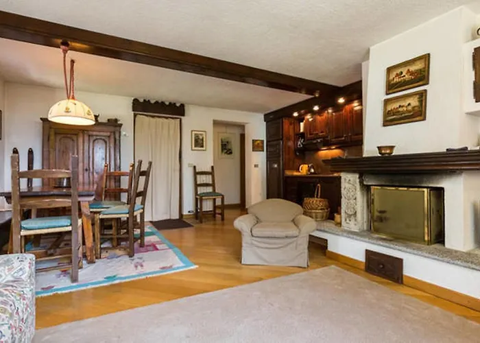 Apartment Di Charme A Courmayeur